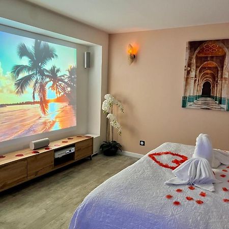 Bioty Chill & Spa Le Blanc-Mesnil Luaran gambar